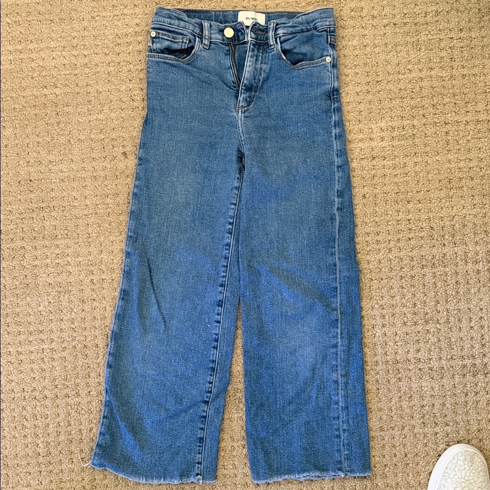 DL1961 Girls size 10 Wide-Leg Jeans in Medium Blue Denim